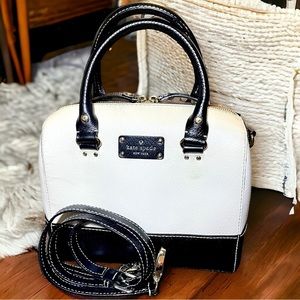 ♠️kate spade Alessa Berkeley Lane handbag with crossbody strap. Black/Cream